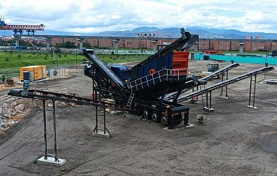 Planta Trituradora Móvil de Piedra de 120 TPH en Colombia